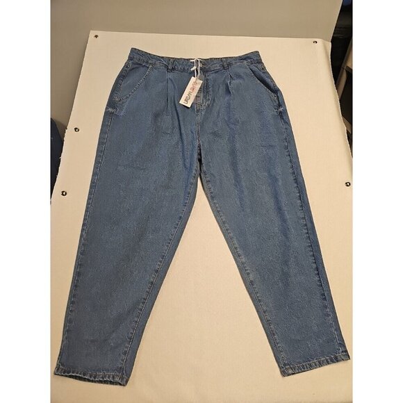 Urban Bliss Women's Pleated Wide-Leg Jeans Medium Wash Jeans Size 20 New - Picture 1 of 7